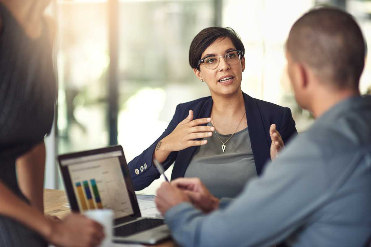 How to Select the Right Financial Advisor for Your Needs  